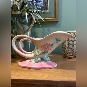 Vintage Hull Pottery Cornucopia Vase From The Woodland Line